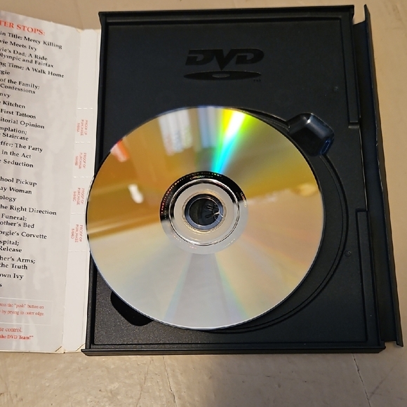 Poison Ivy DVD - Picture 4 of 4